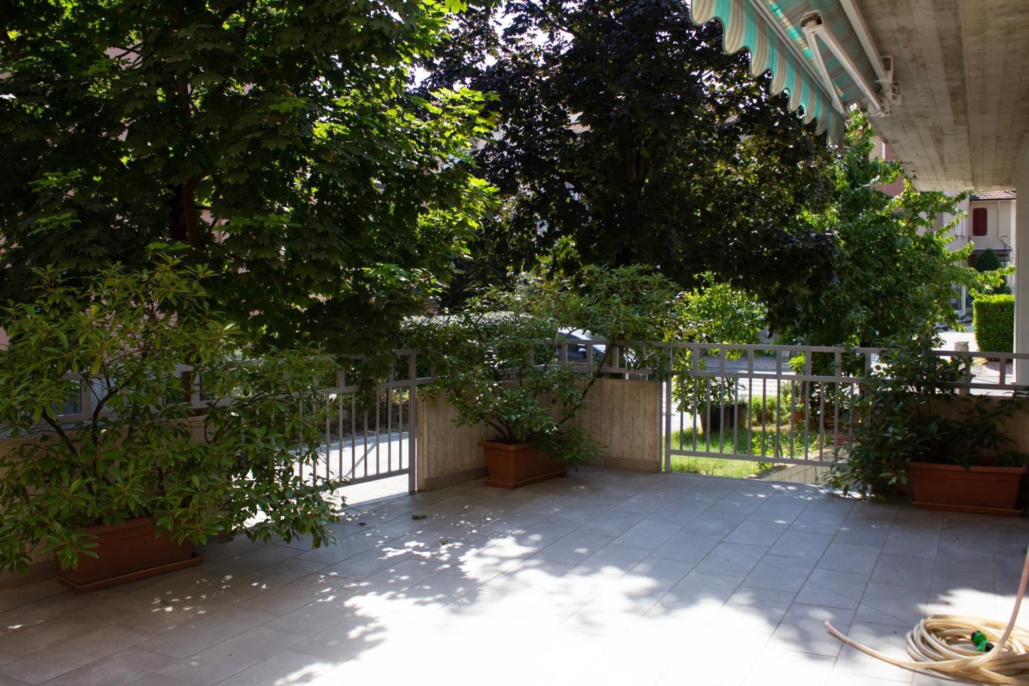 Appartamento Moderno E Tranquillo Piacenza Ngoại thất bức ảnh